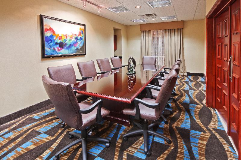 Holiday Inn Express & Suites Oklahoma City Northwest By Ihg Buitenkant foto
