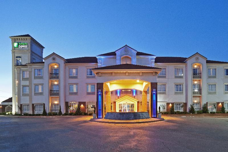 Holiday Inn Express & Suites Oklahoma City Northwest By Ihg Buitenkant foto